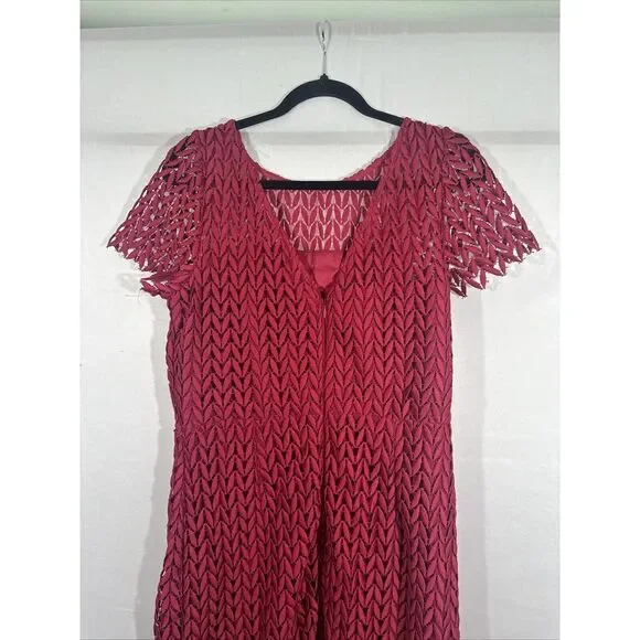 knee length dresses for ladies Kay Unger - Tatum Lace Dress In Soft Blush main image 1